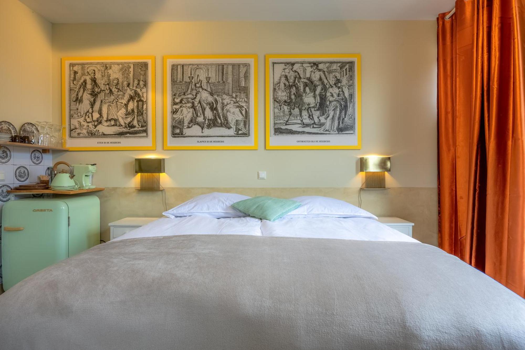 Unieke Bed En Breakfast Met Historisch Verhaal In Ferwert Ferwerd Buitenkant foto